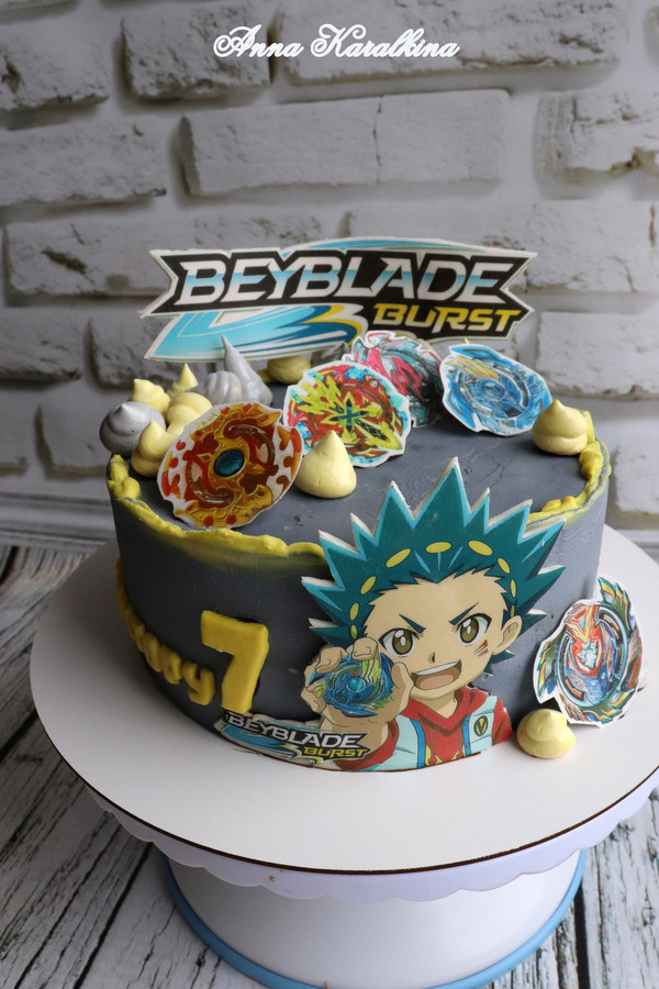 Bolo tema Beyblade para o aniversariante Arthur! @graziiellamachadoo gratos  pela preferência! #bolodecorado #boloconfeitado #cake #cakedesign, By  L&G cakes