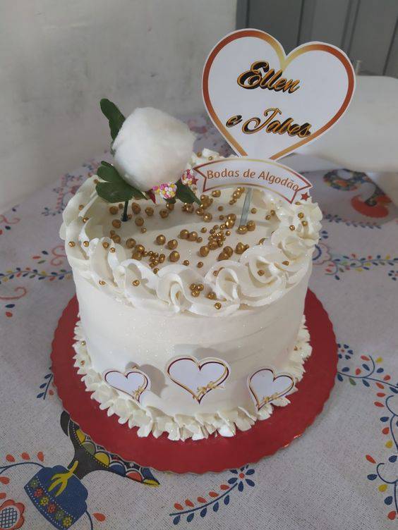 Bolo de bodas de algodão Chantilly