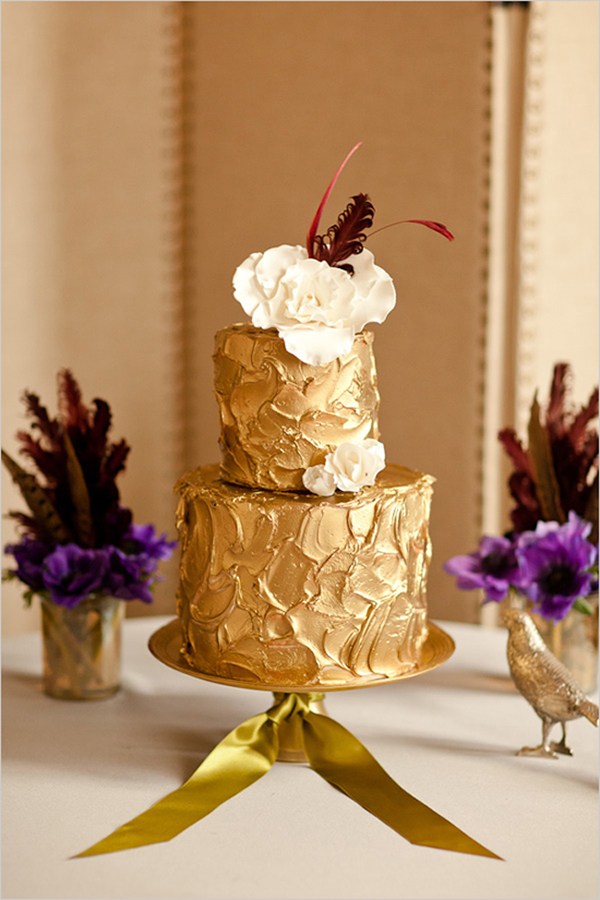 Bolo de bodas de ouro Dourado