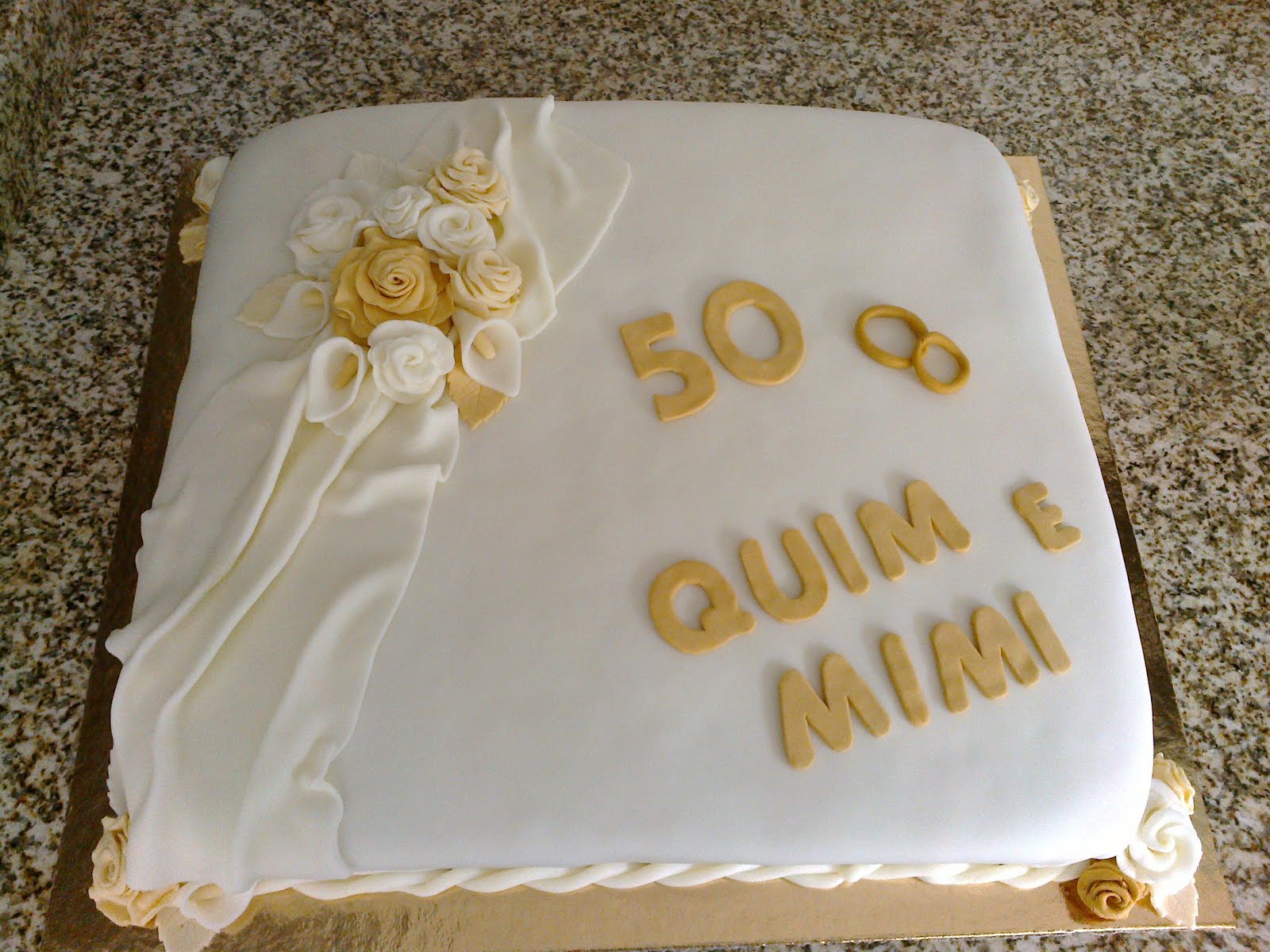 Bolo de bodas de ouro Quadrado