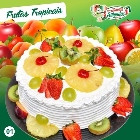 Bolo decorado com frutas Tropicais