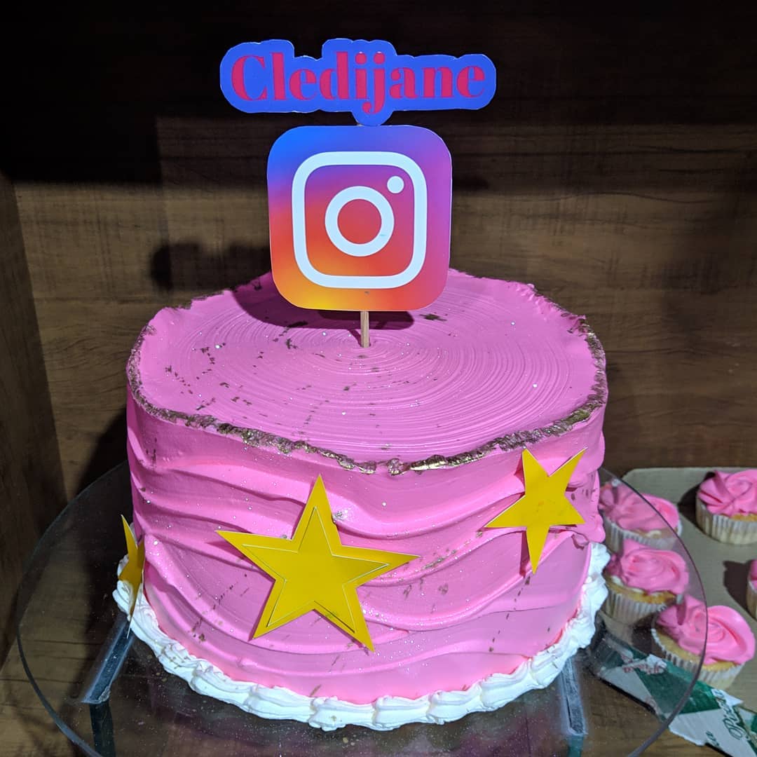 Bolo instagram: Decorado