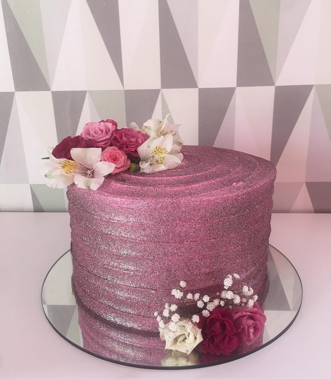 Bolo Rosa com Glitter, Glow Cake