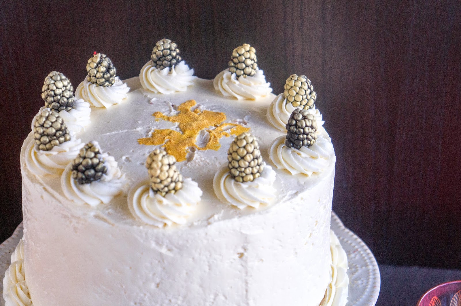 Bolo Game Of Thrones ChantillyBolo Game Of Thrones Chantilly