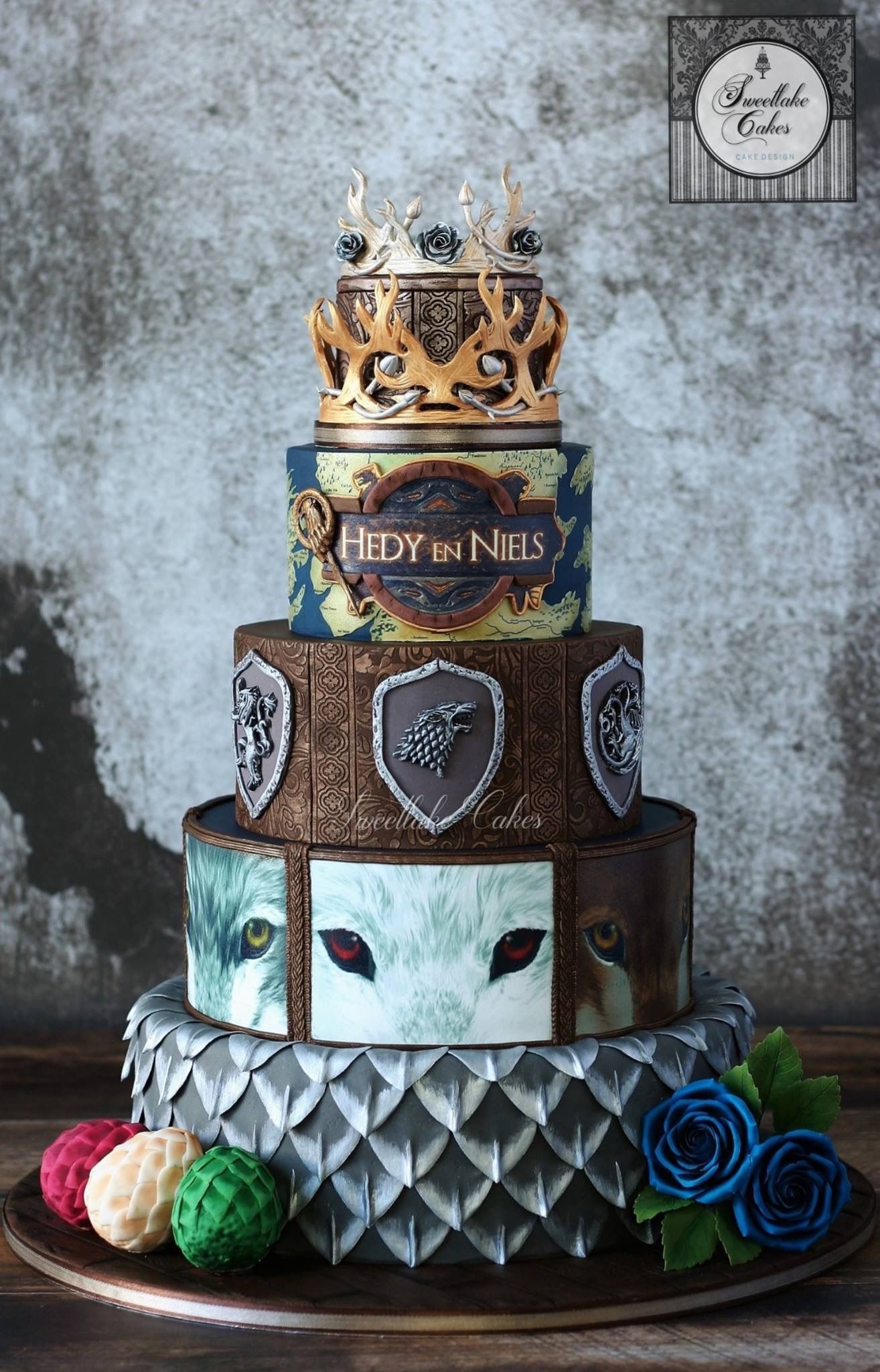 Bolo Game Of Thrones DecoradoBolo Game Of Thrones Decorado