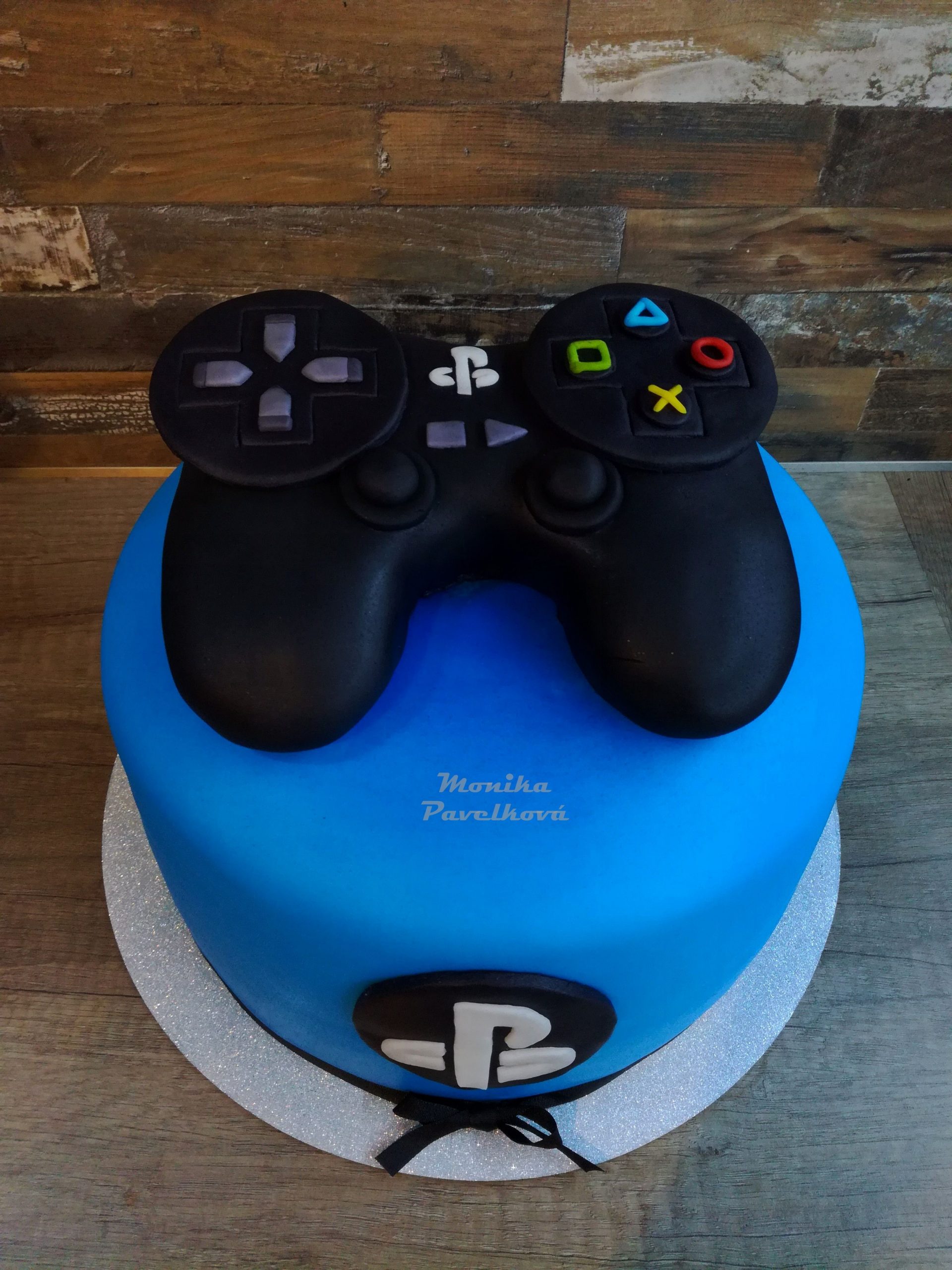 bolo #decoração #topper #jogo #videogame #festa #chantilly #confeitaria  #cake #infantil #azul