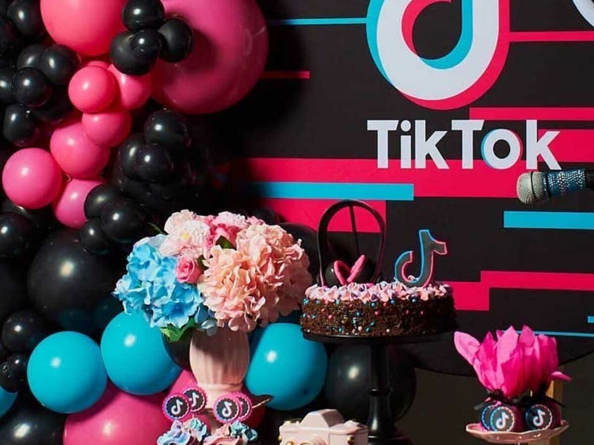 Festa Tik Tok Luxo