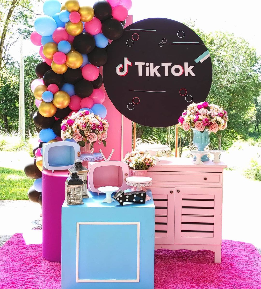 Festa Tik Tok Pinterest